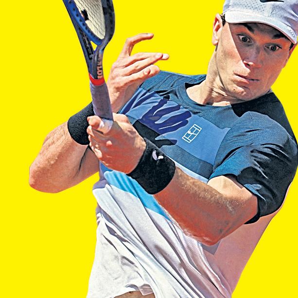 Draper solves Moutet conundrum to set up Alcaraz quarter-final