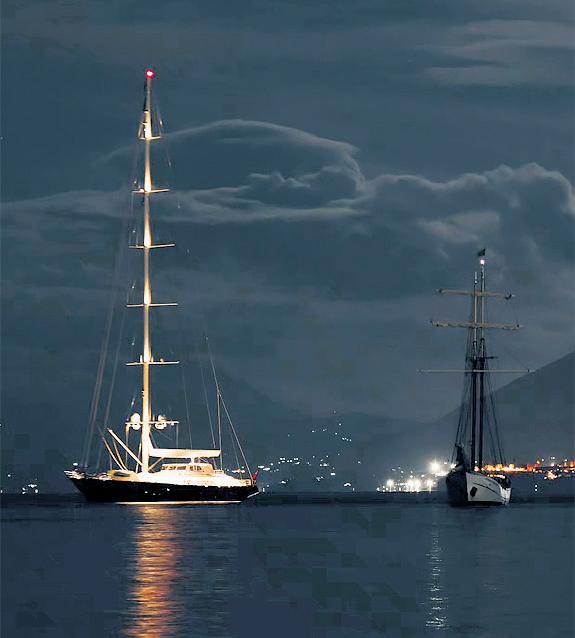 Lynch's yacht sank after winds hit 'unknown stability weakness'