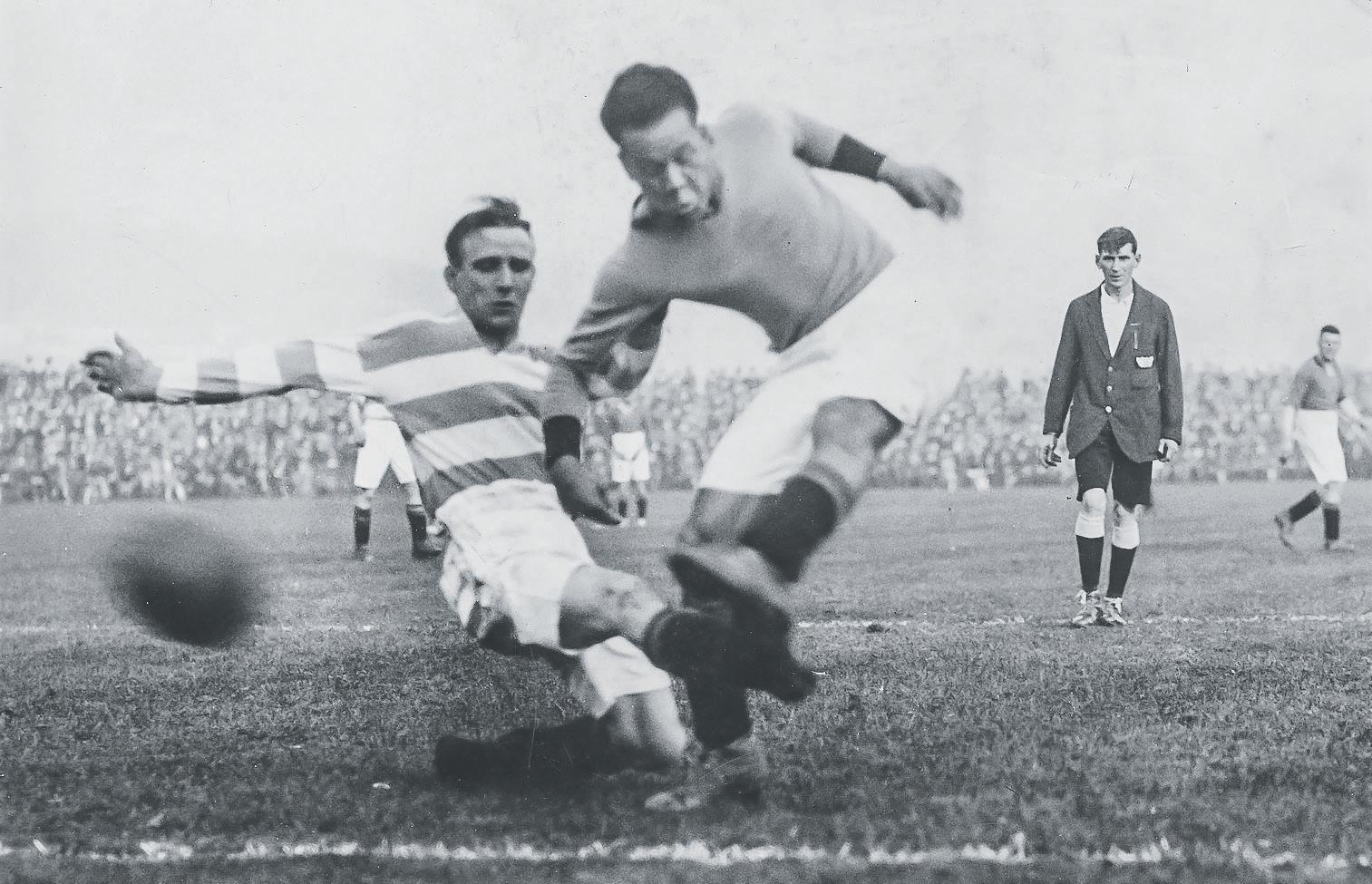 Black footballer Jack Leslie gets blue plaque, a century after England call-up was rescinded