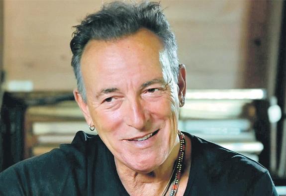 'This dried-out prune of a rocker': Trump hits back at Springsteen