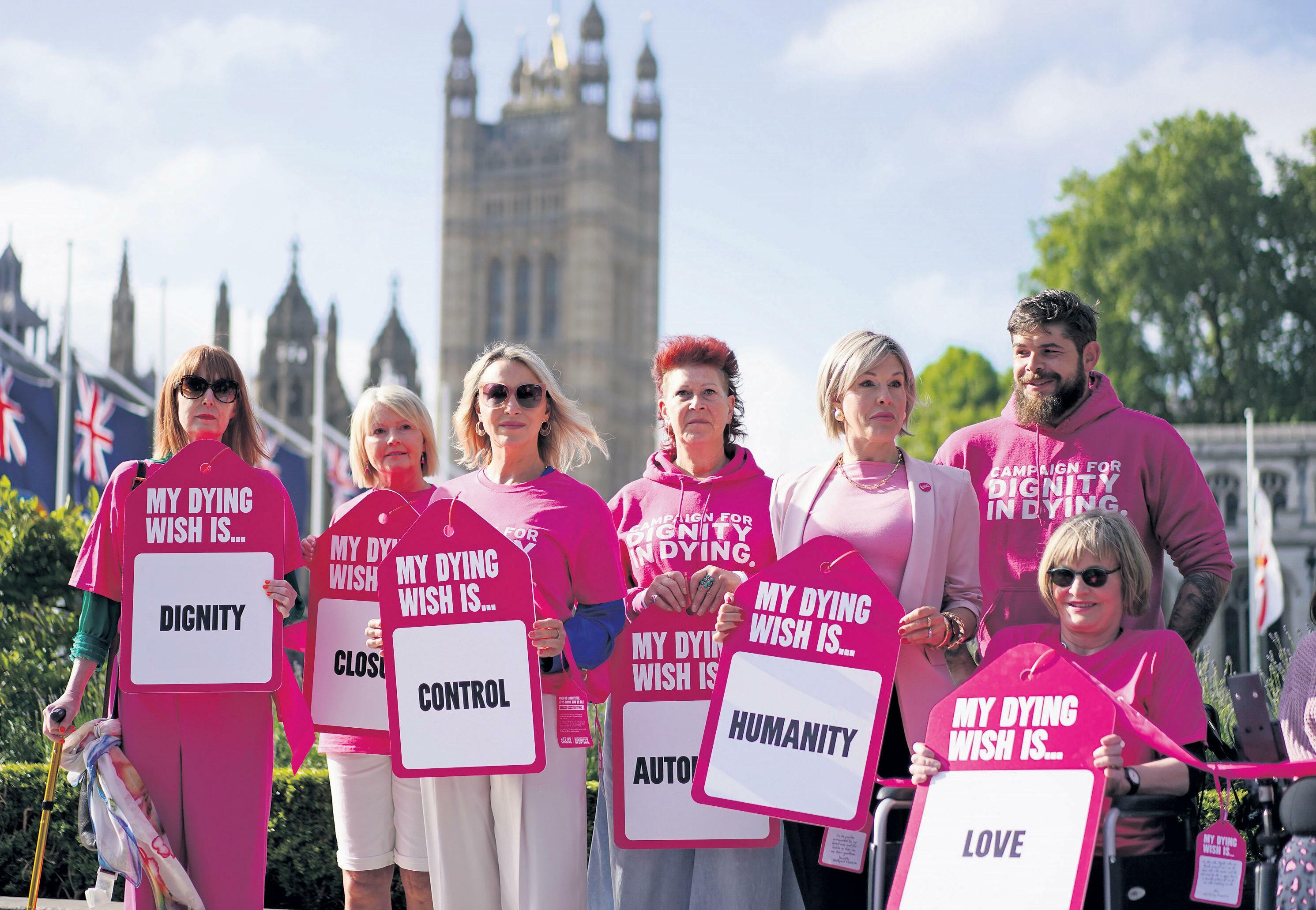 Politicians opposed to assisted dying condemn Rantzen's 'distasteful' remarks