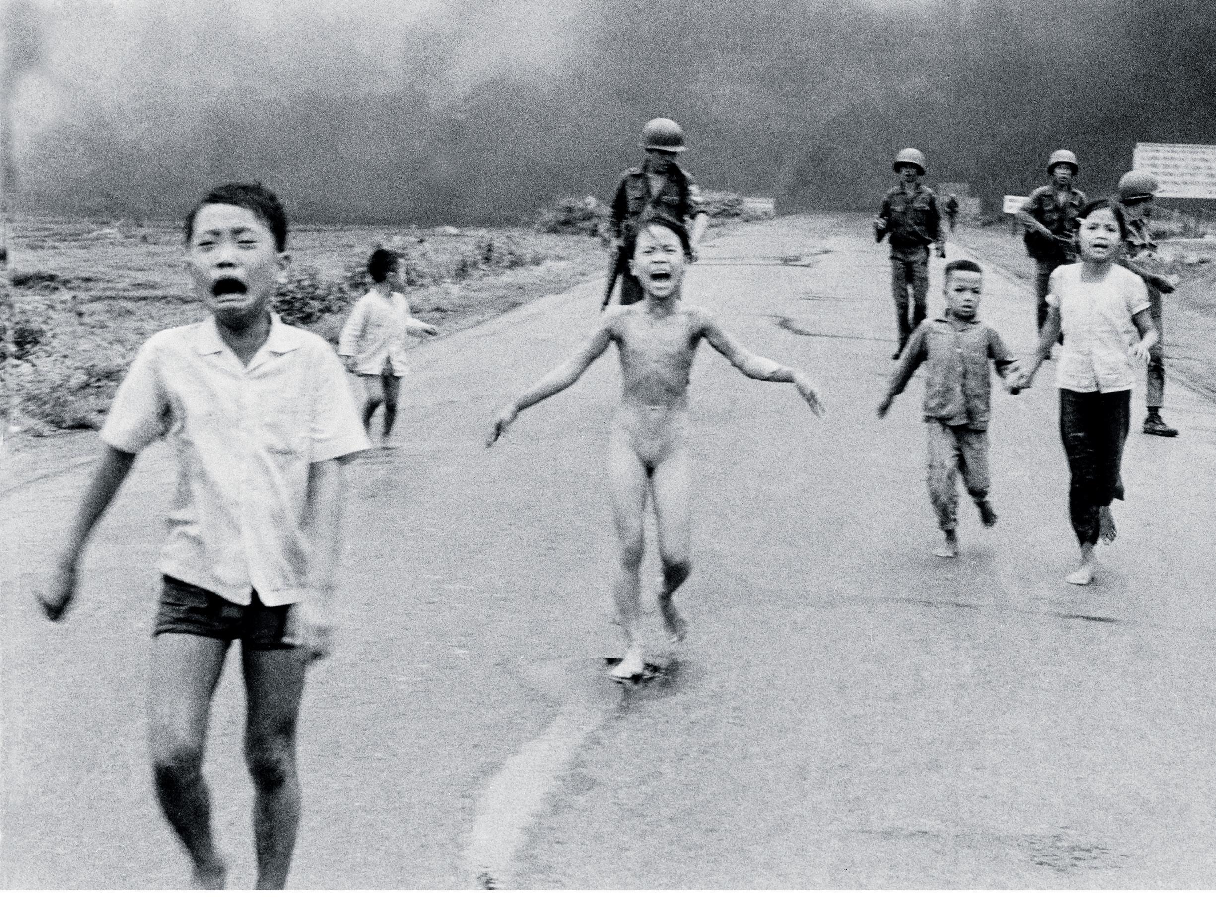 'Napalm Girl' may be work of different war photographer