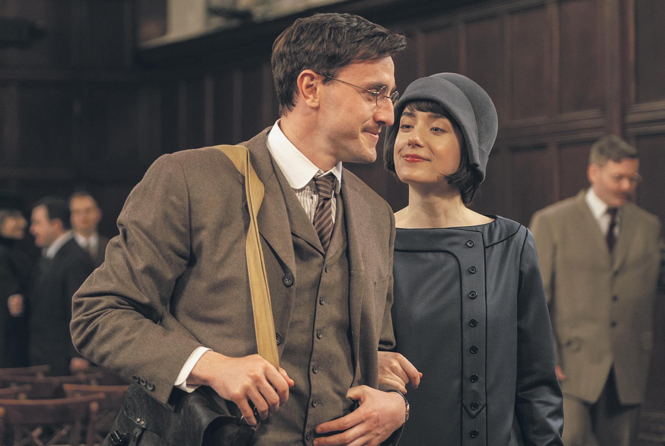 Film review O'Connor and Mescal in tin-eared romance
