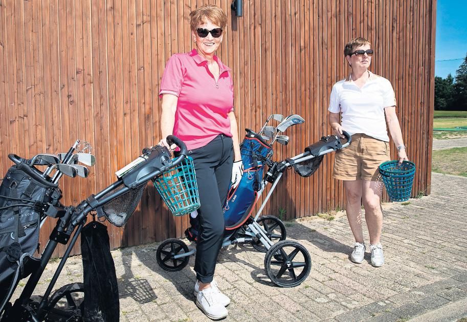 'Up and at 'em!' New generation of golfers gets to grips with sport in the Netherlands