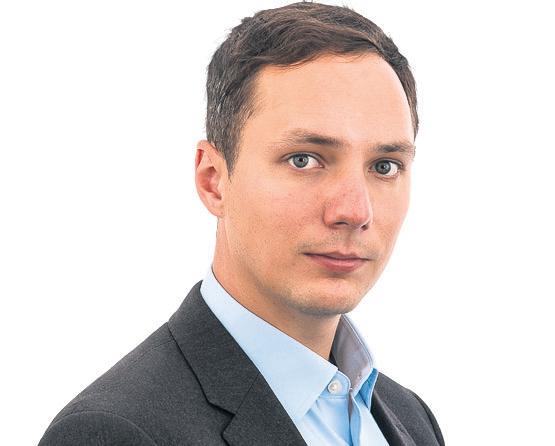 Starmer says Farage would spook the City and give us Truss 2 - he could be right