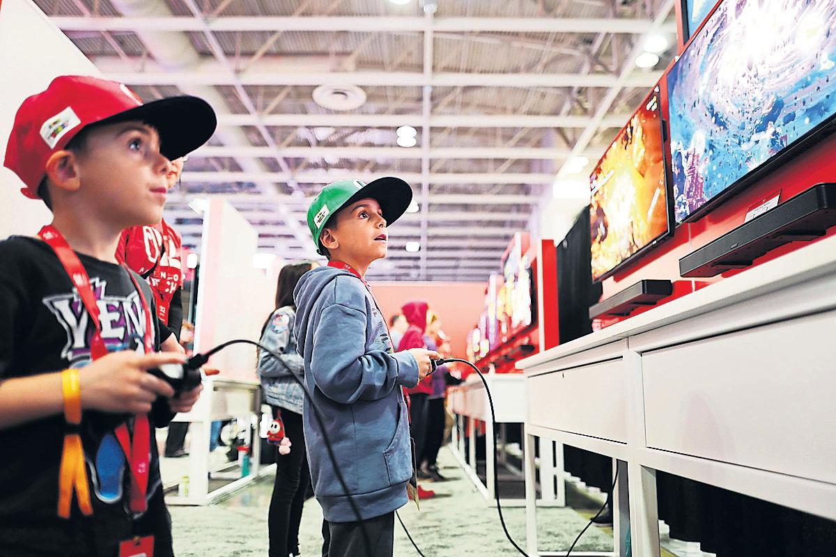Switch 2's In-Store Launch Offers Blast from the Gaming Past