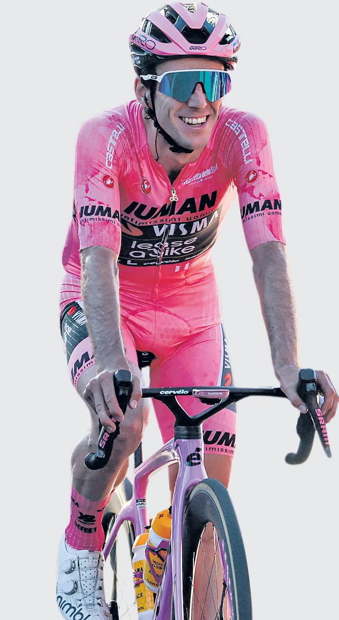 Lancastrian Completes Improbable Heist as His Distracted Rivals Lose Plot