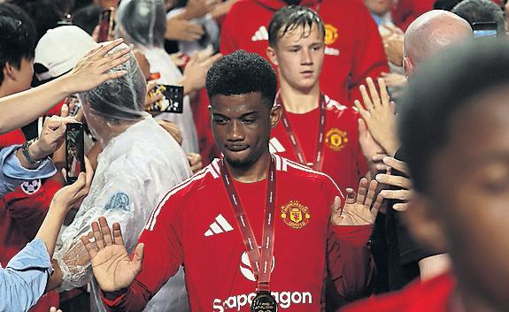 PFA chief concerned over post-season tour workloads