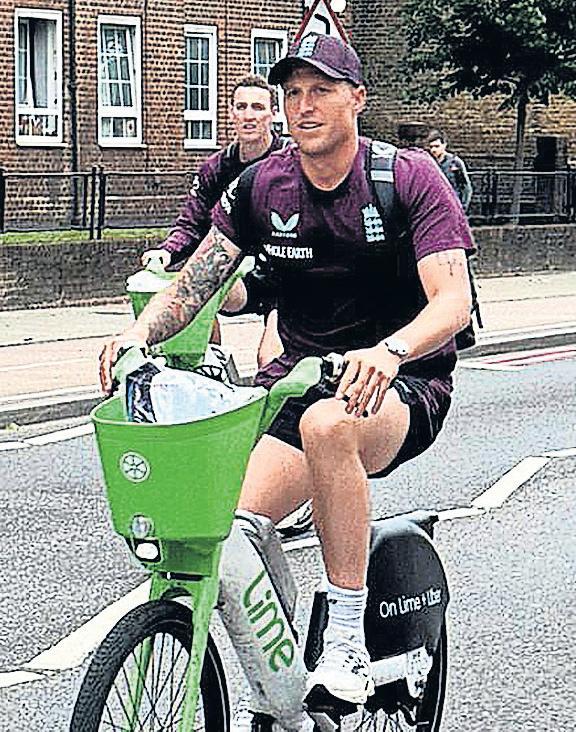 On Yer Bikes: England Pedal to Match in Traffic Chaos