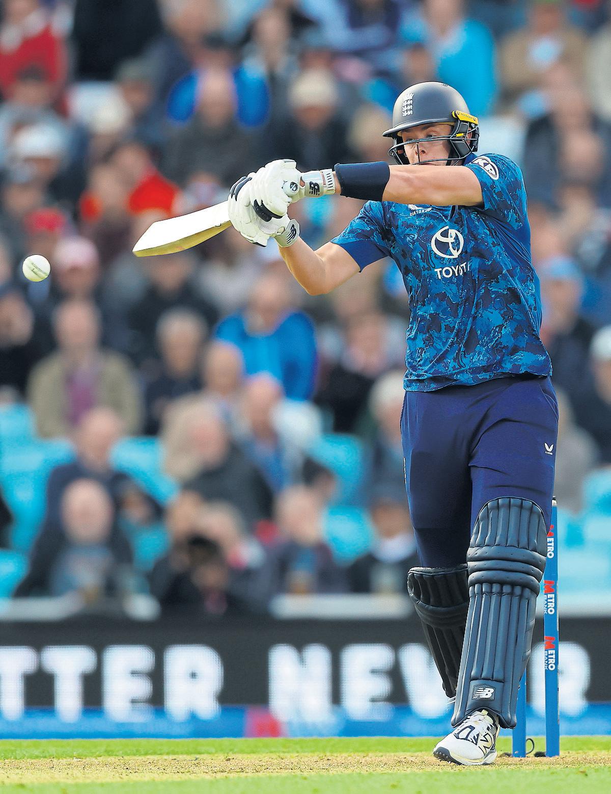 Swashbuckling Smith leads way as England wrap up clean sweep