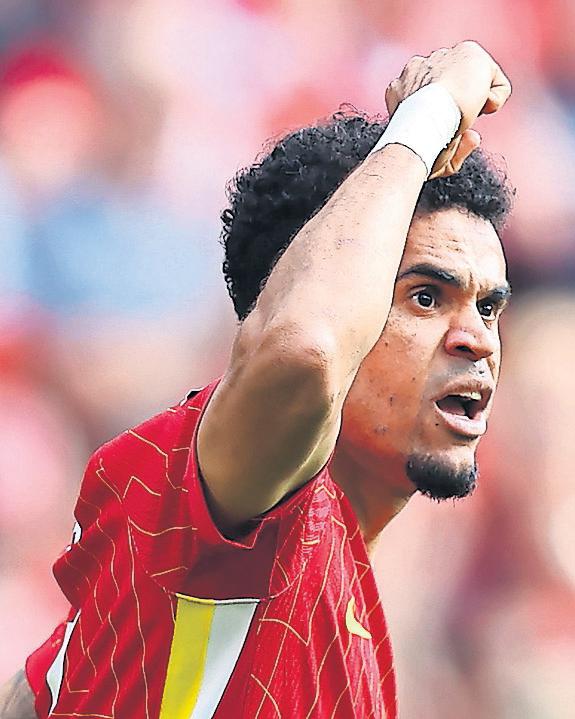 Liverpool insist Díaz is staying at Anfield despite Barça interest