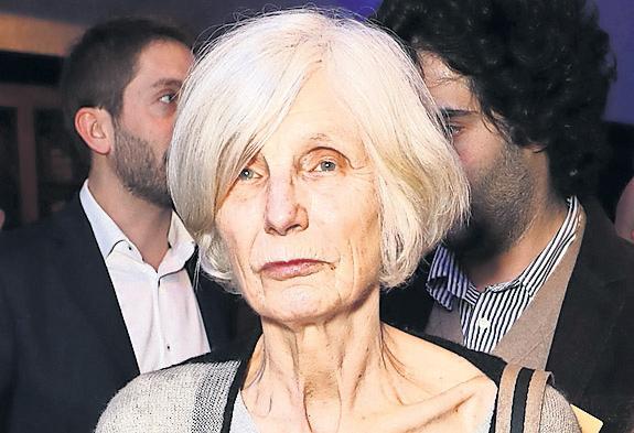 Playwright calls off project at Donmar over sponsor Barclays' links to Israel