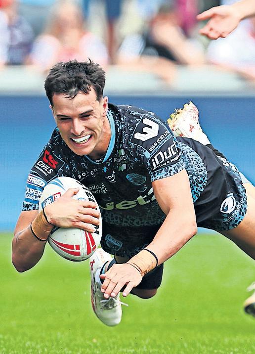 Ofahengaue keeps Leopards in their spot
