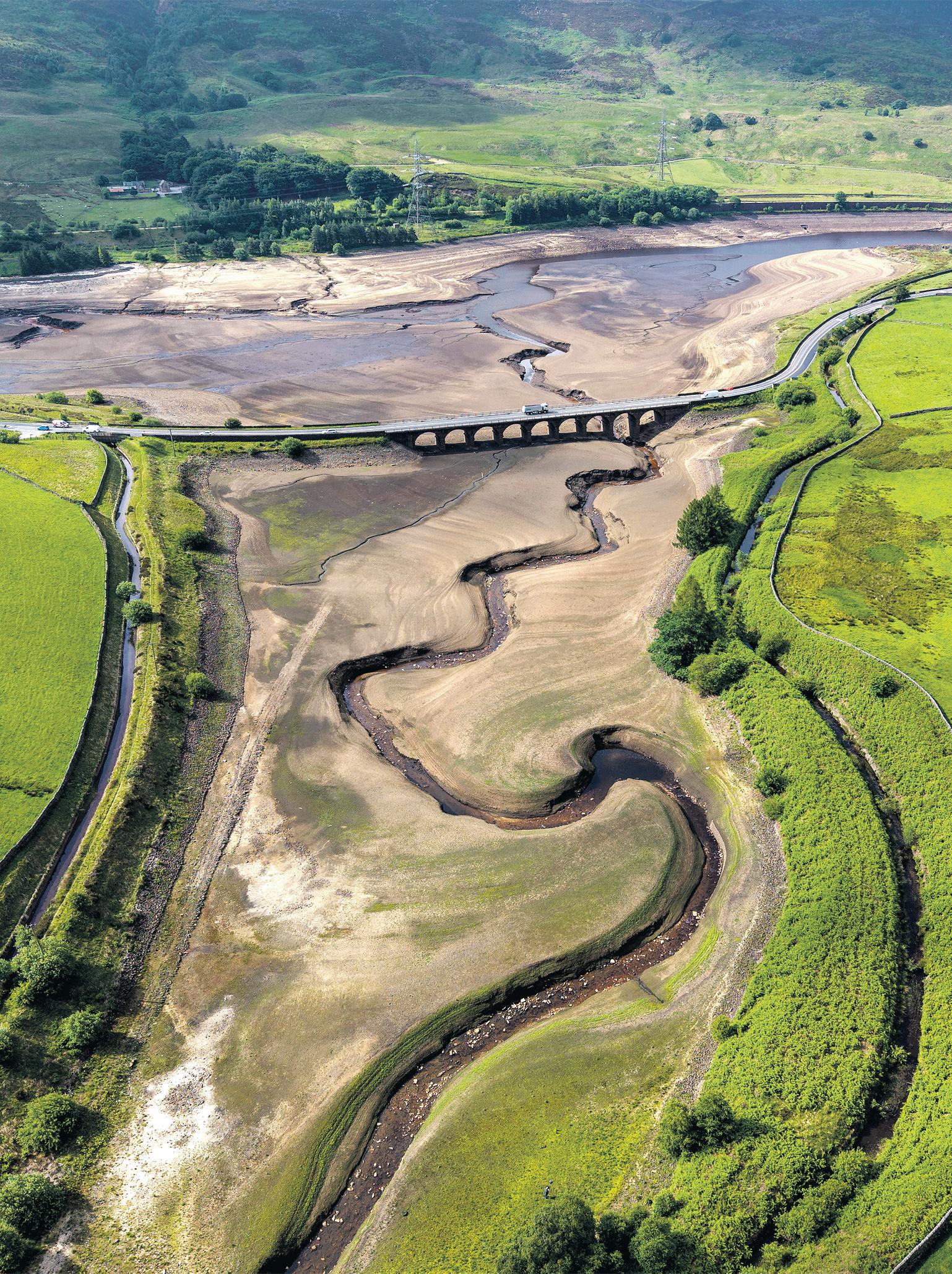 Emergency services warn of wildfires as heatwave is forecast for this weekend