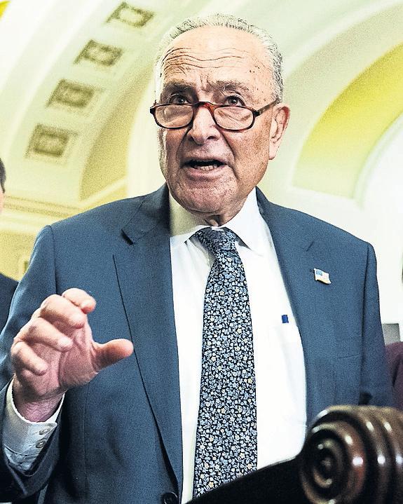 Congress Democrats look to rein in Trump's war powers