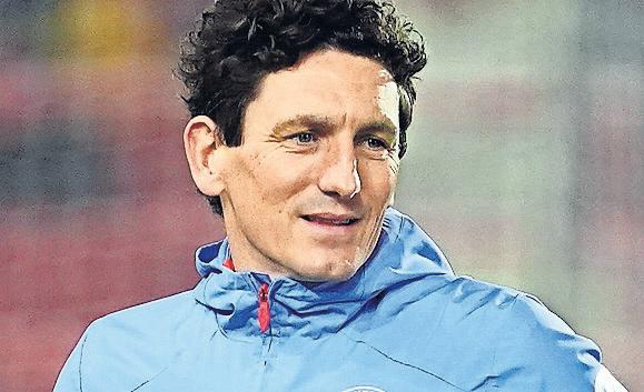 Brentford agree deal to replace Frank with set-piece coach
