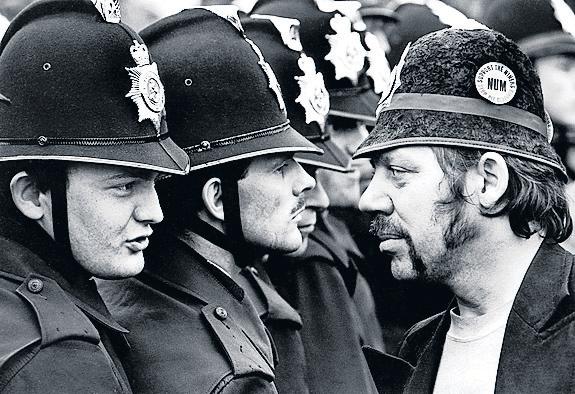 Police force admits shredding Battle of Orgreave dossier