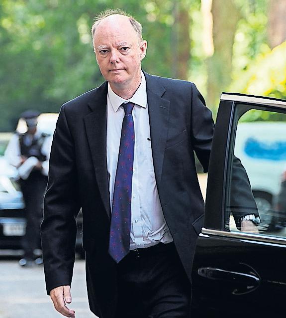 Civil service No 10 'control freakery' over public events