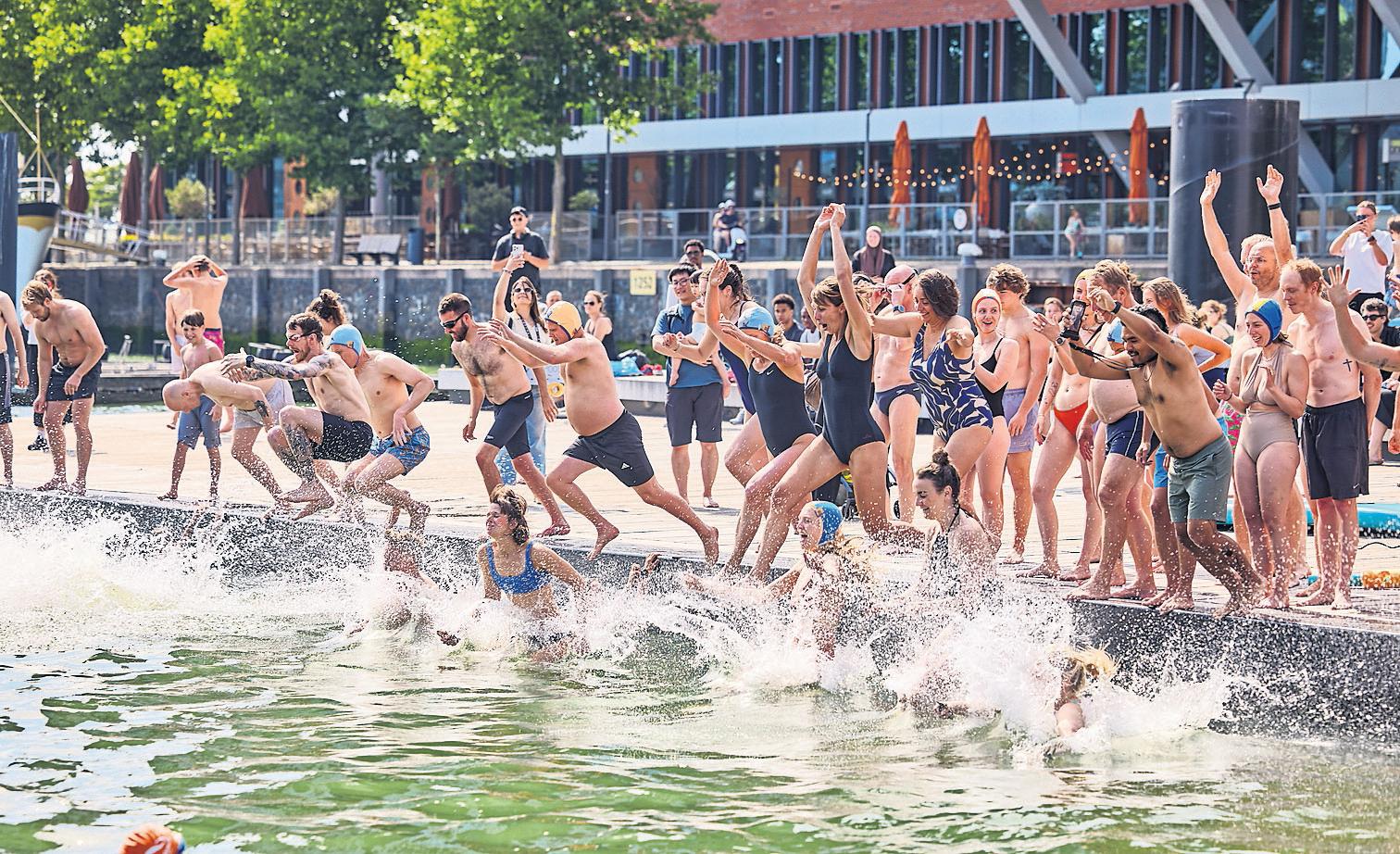 Swimming in the world's city rivers and harbours 'Should be a right'