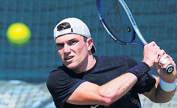 Leader of the pack Draper embraces chance to head British hopes