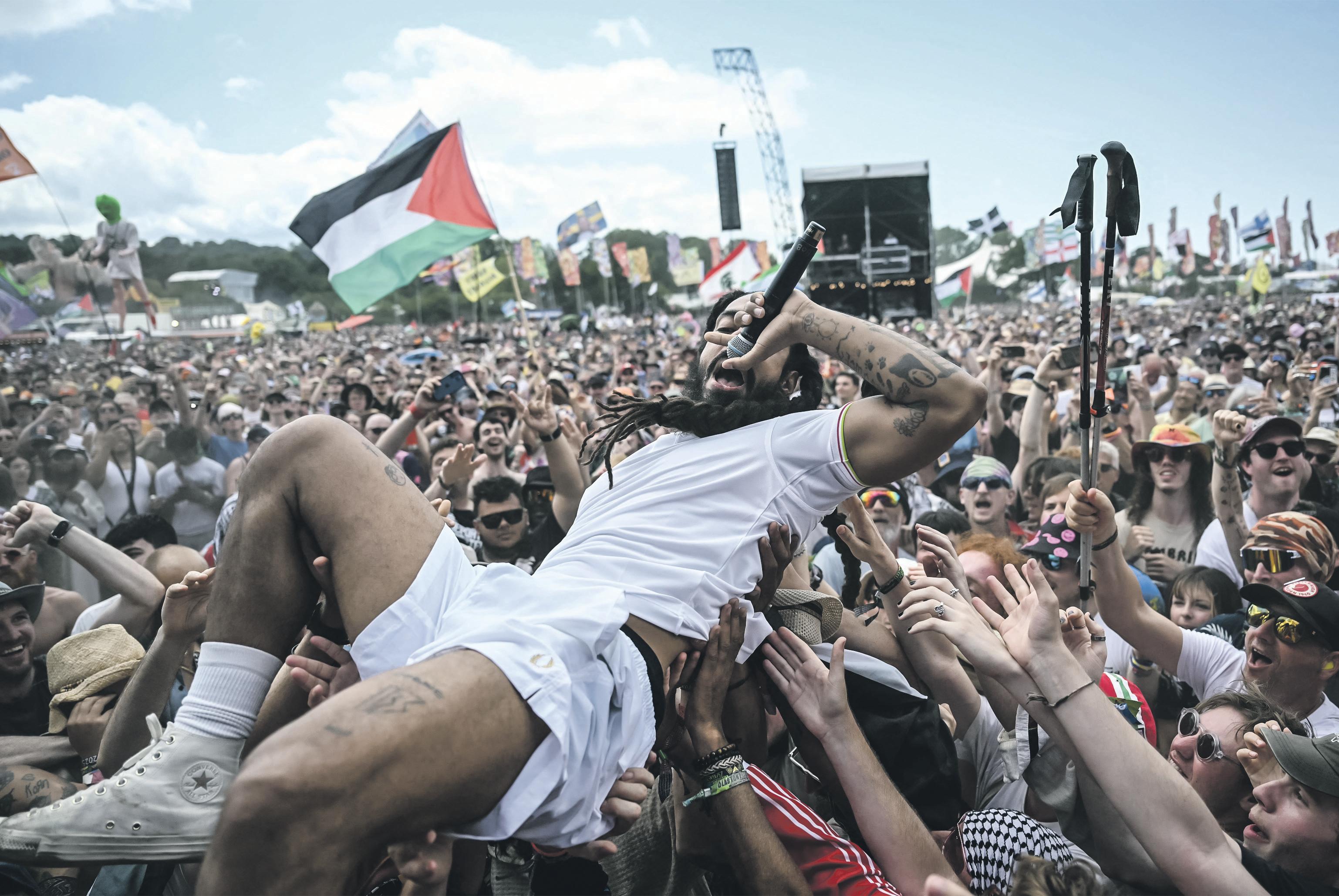Pressures mount for BBC chief in wake of Glastonbury controversy