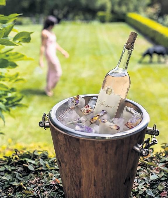 Meghan's sparkle: after the jam, duchess makes move into wine