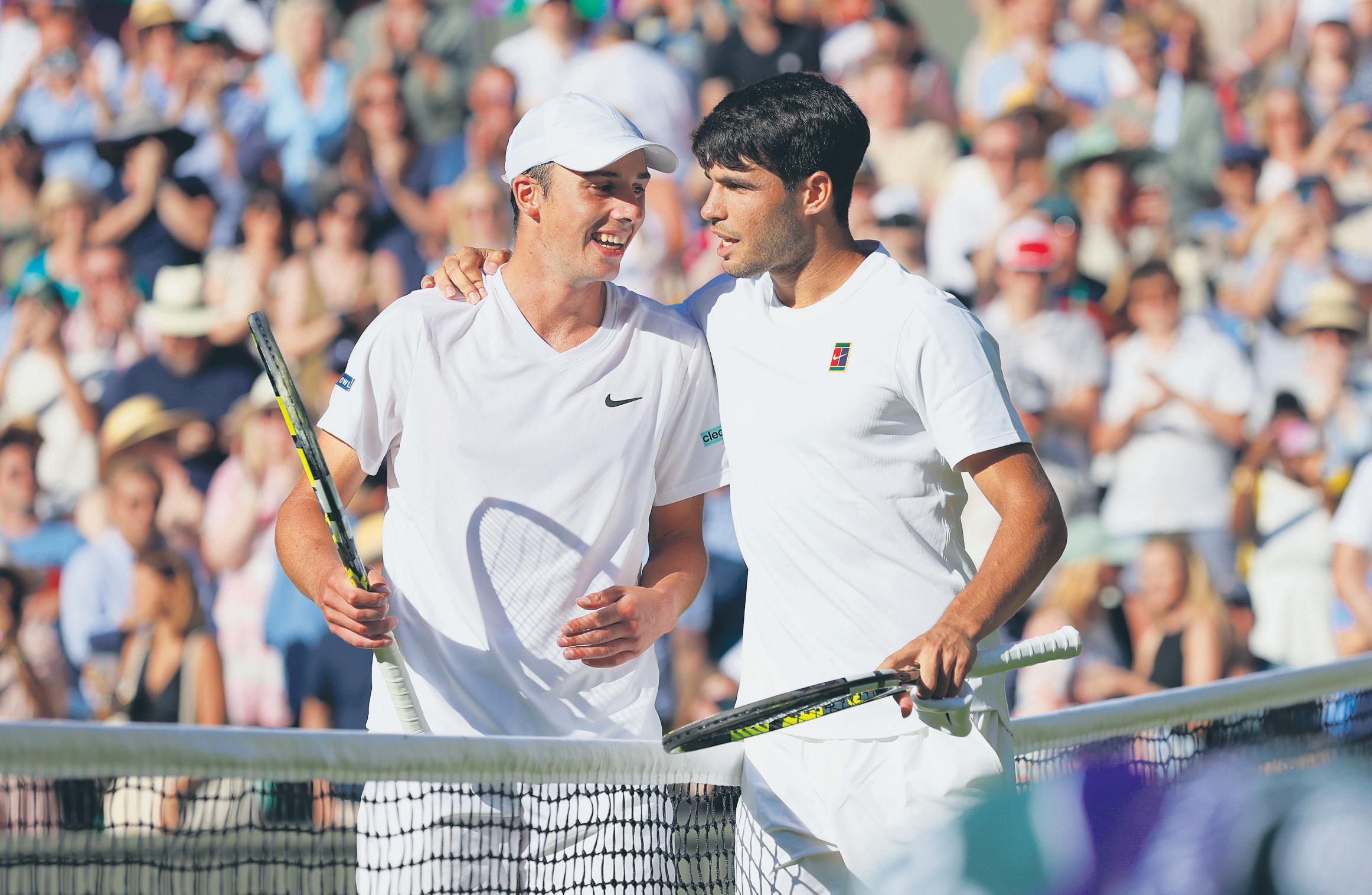 Big praise to Oliver Alcaraz salutes Tarvet after British student pushes him to the last