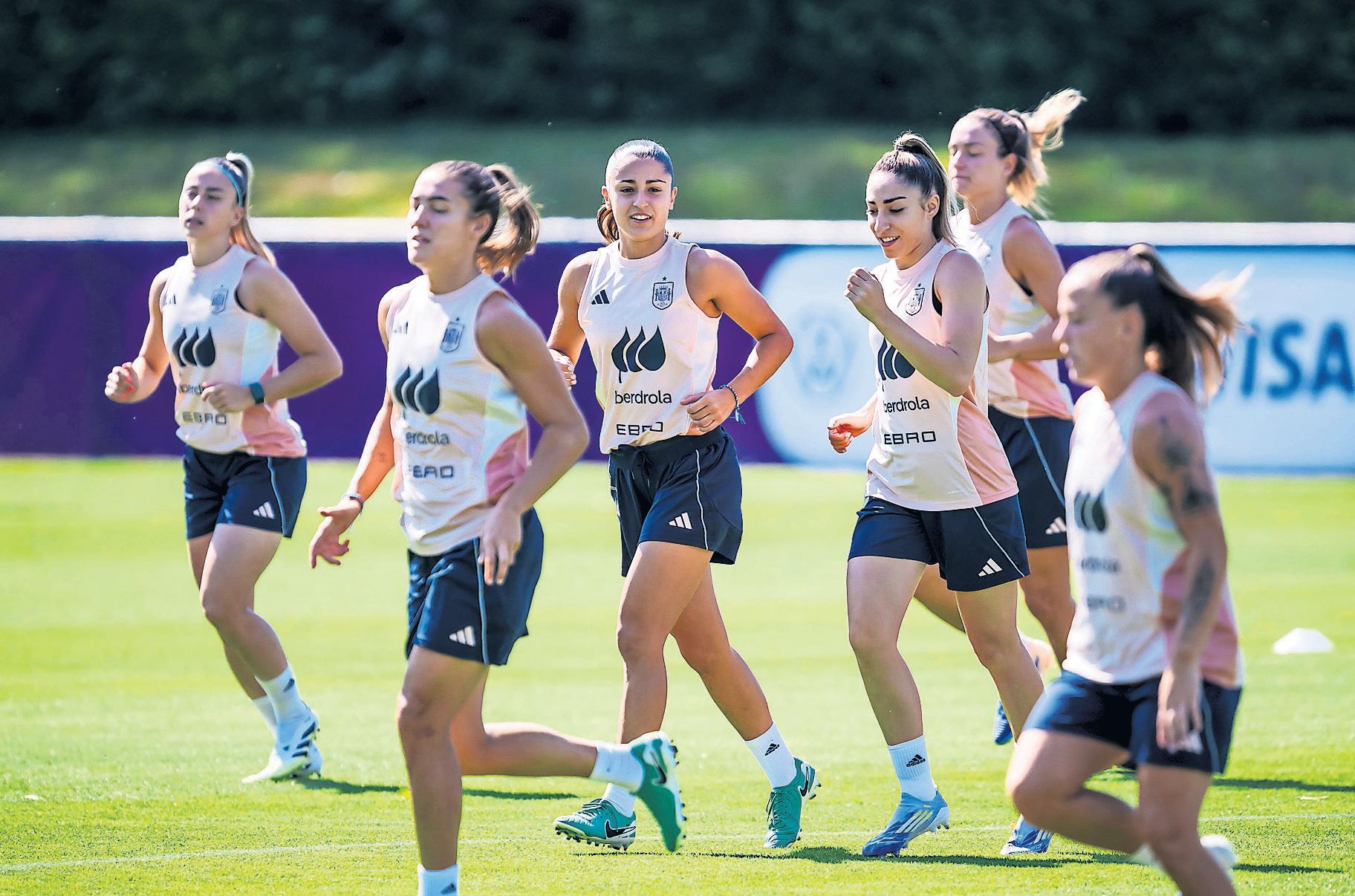 'Everything is better' An unsolicited kiss has transformed women's football in Spain