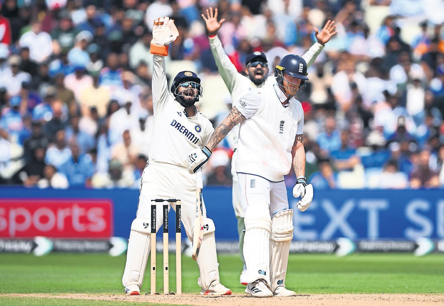 Stokes' waning influence with the bat on full display thanks to Jadeja and Sundar