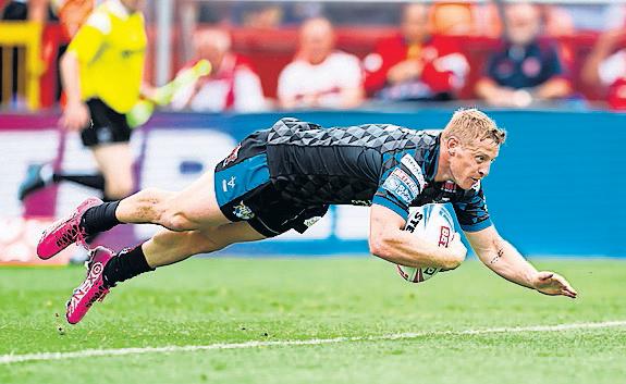 Leeds Upset Leaders and Put Life Back into Title Race