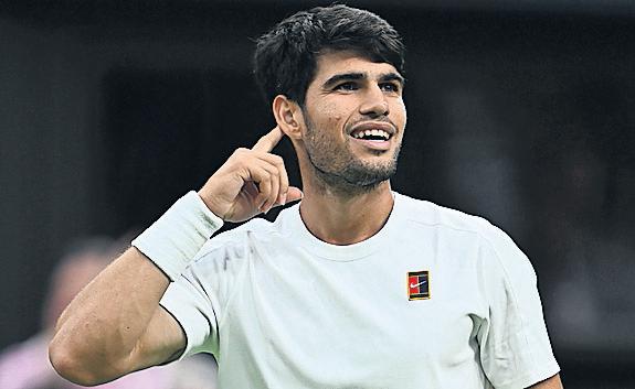 Alcaraz picks his moment to stop Rublev in his tracks
