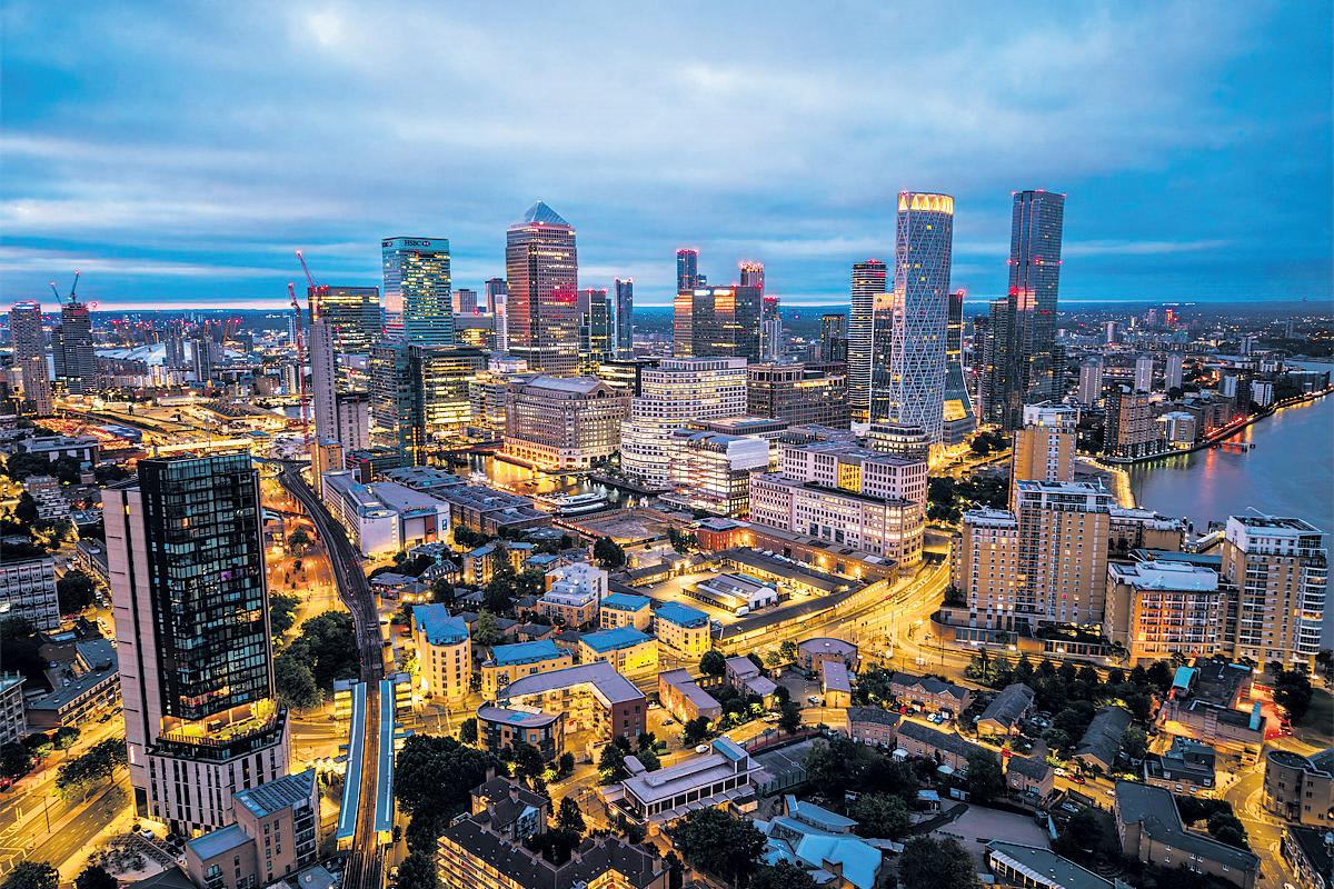 Dancing in the City: turn empty office space into party areas, study suggests