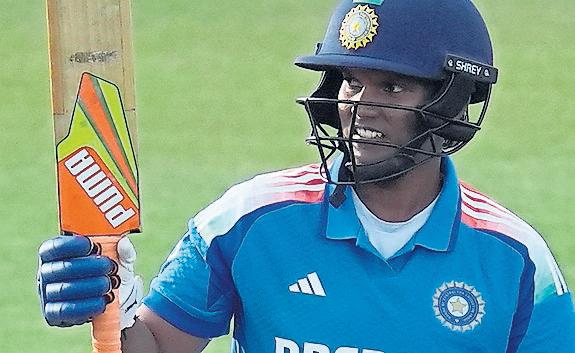 Edwards hits bump on road to World Cup