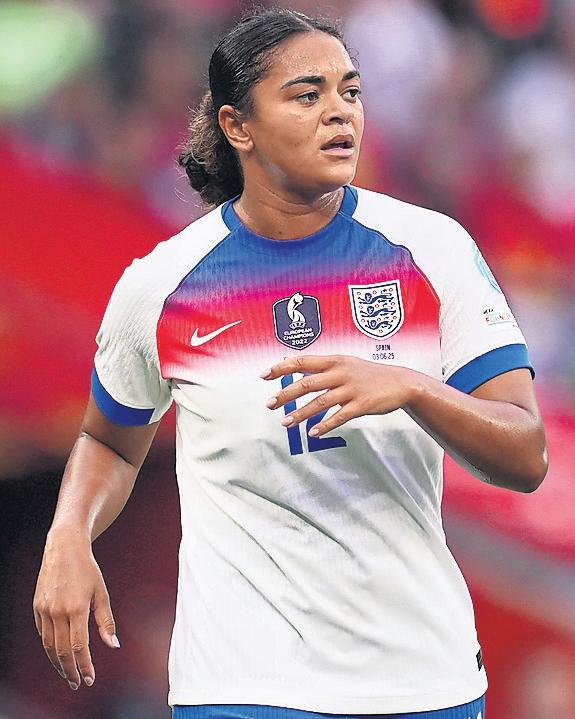 'Online poison' England won't take knee after Carter suffers racist abuse