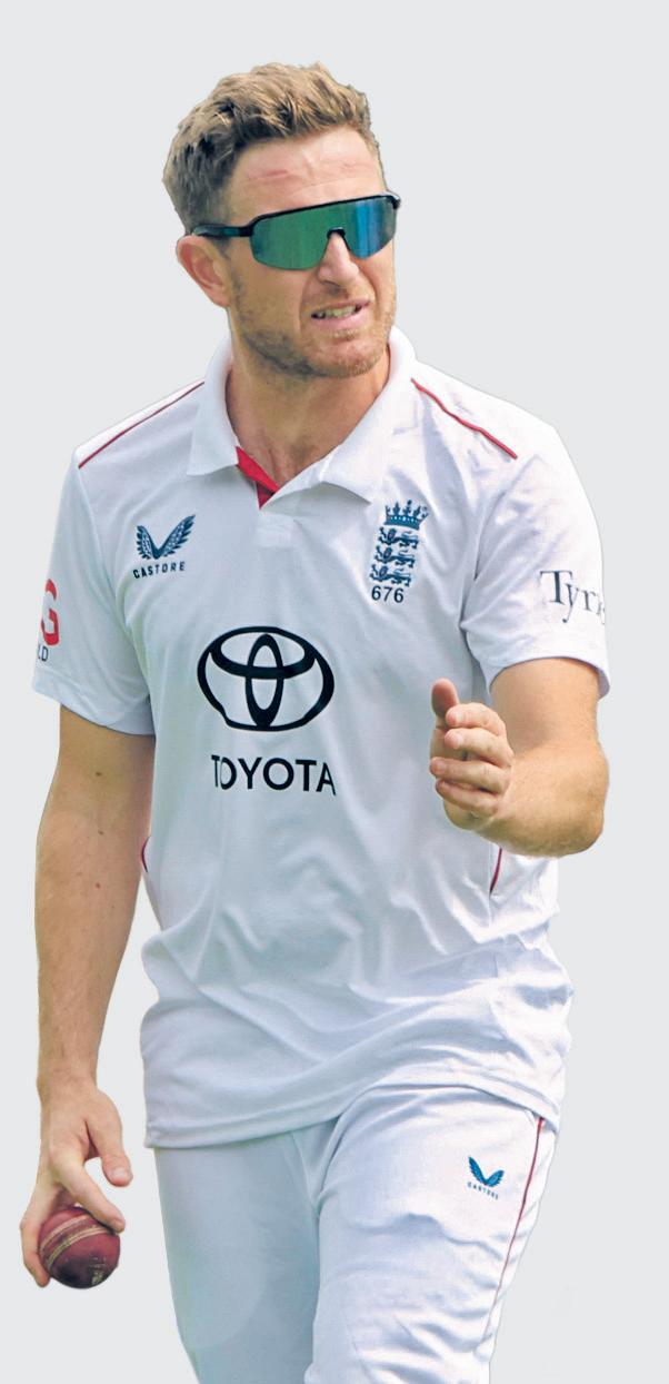 Dawson displays air of certainty and conjures one great moment on his return to Test cricket