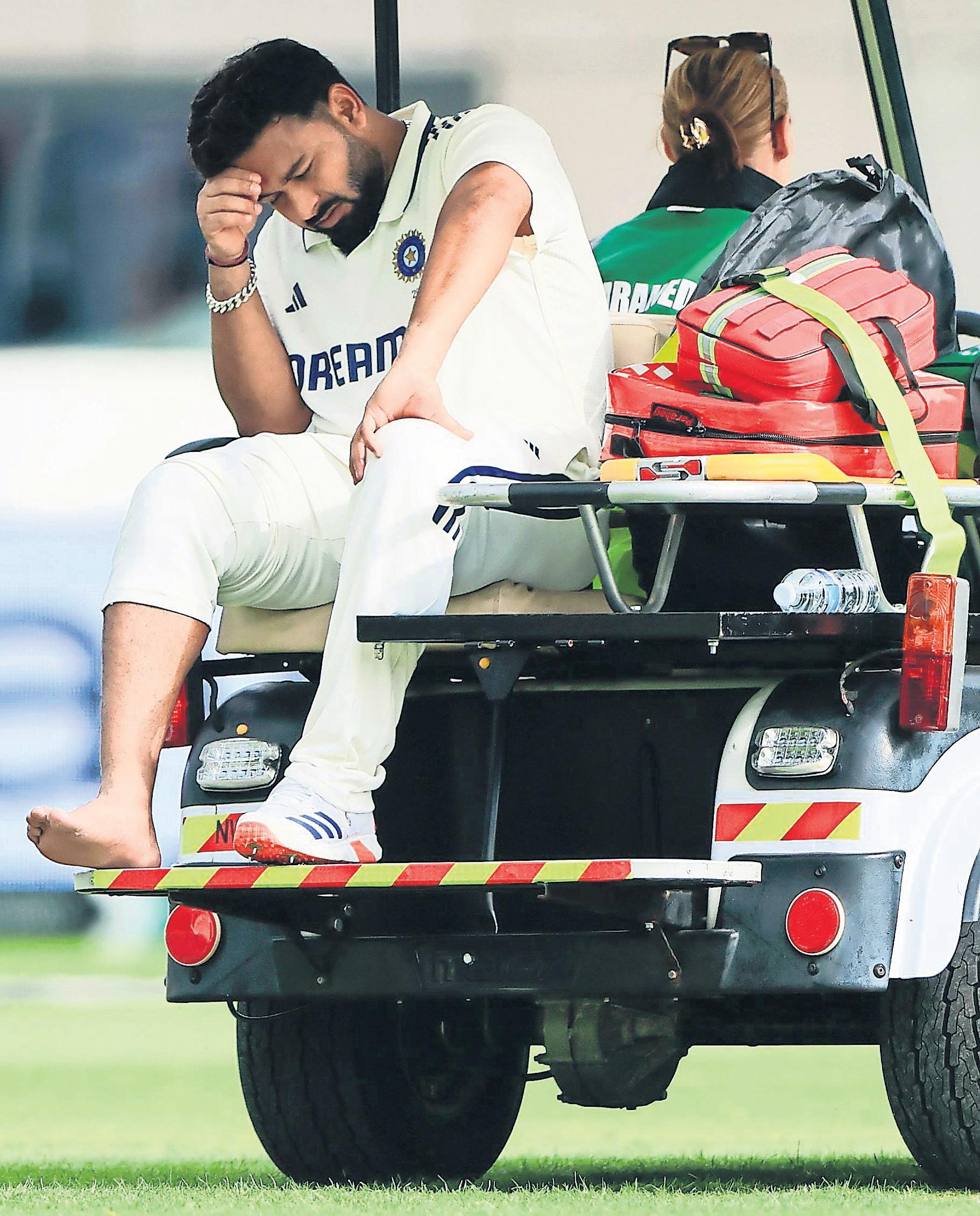 India fret over Pant's foot as key man feels 'a lot of pain'
