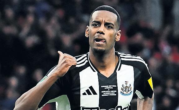 Isak open to transfer with Liverpool top of wishlist