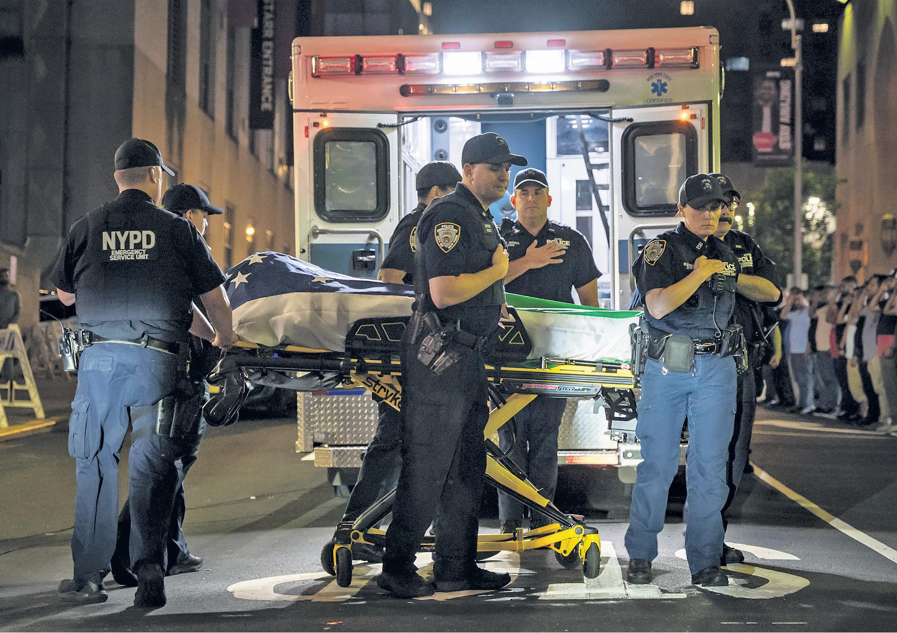 New York gunman left note blaming NFL for brain injury