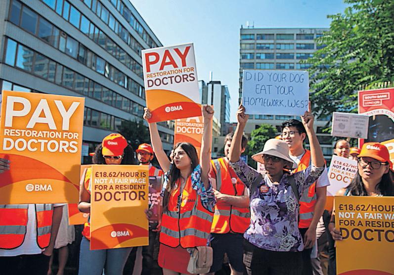 Streeting Urges 'Reckless' BMA to Back Down on 29% Demand