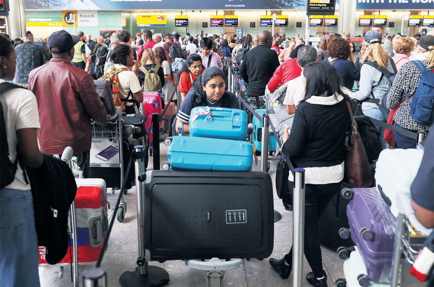Radar fault that disrupted flights was isolated event, says minister