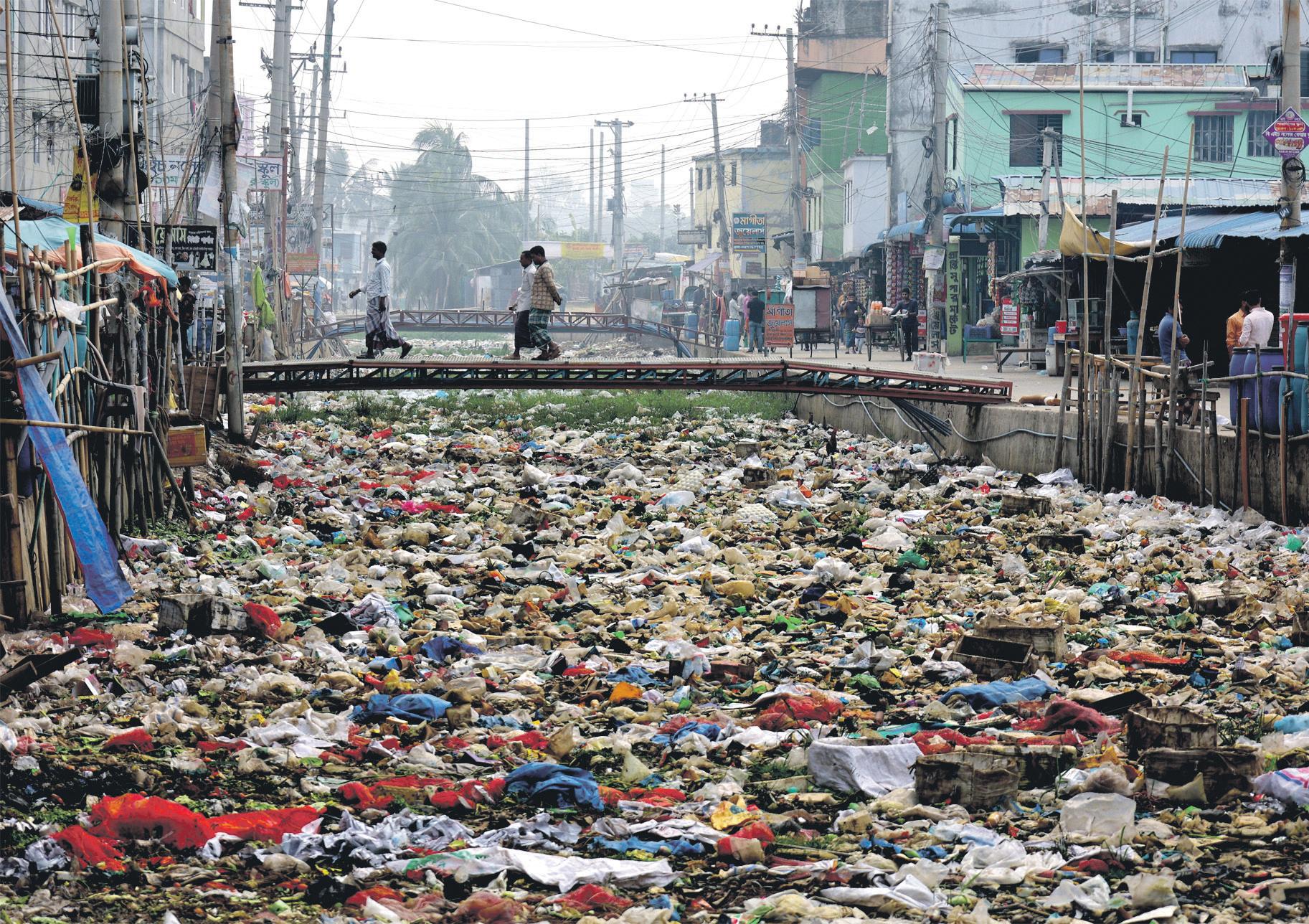 Plastics crisis poses 'grave and growing' health risk