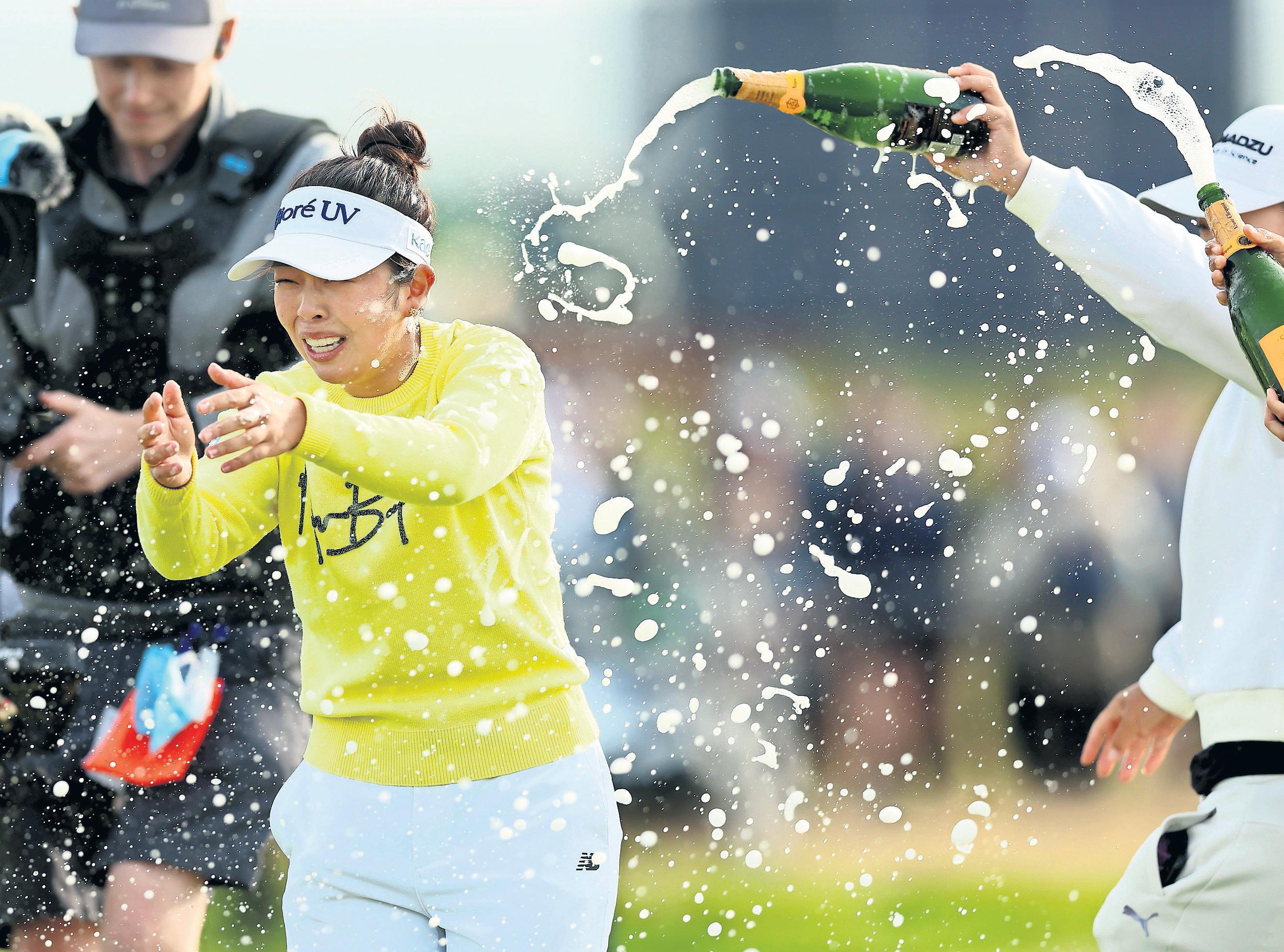 Hull's major wait goes on as she pushes Yamashita all the way