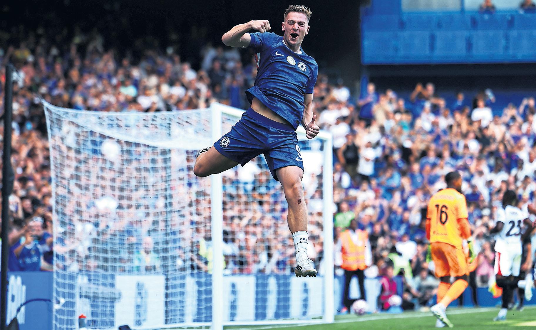 Delap at the double as Chelsea's new-look attack carves up Milan