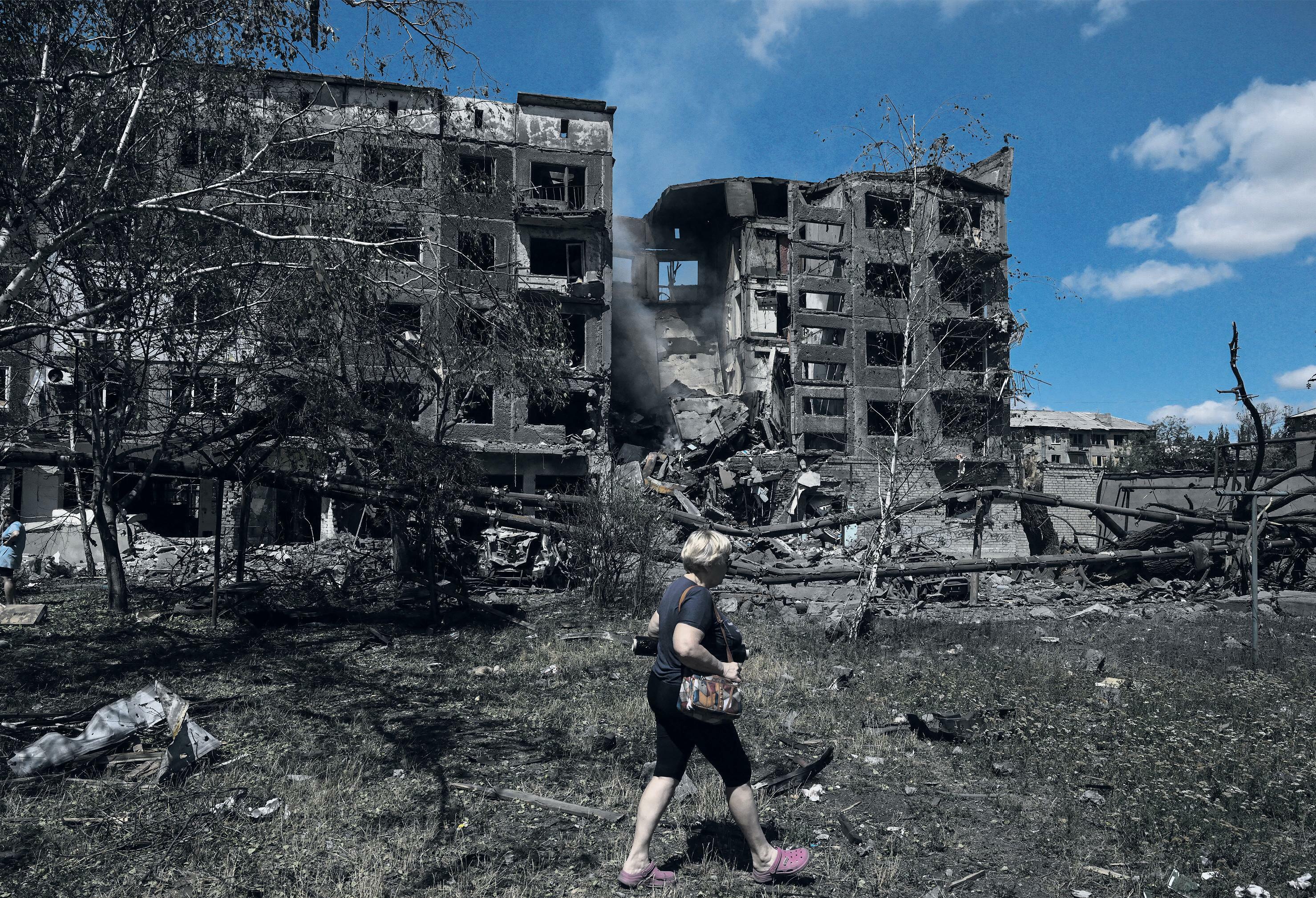 Ukraine bombs Russian cargo ship in show of force before ceasefire summit