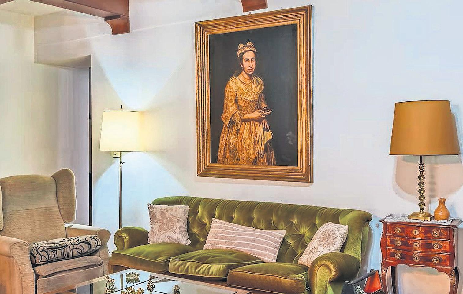 Painting looted by Nazis is spotted in estate agent photo