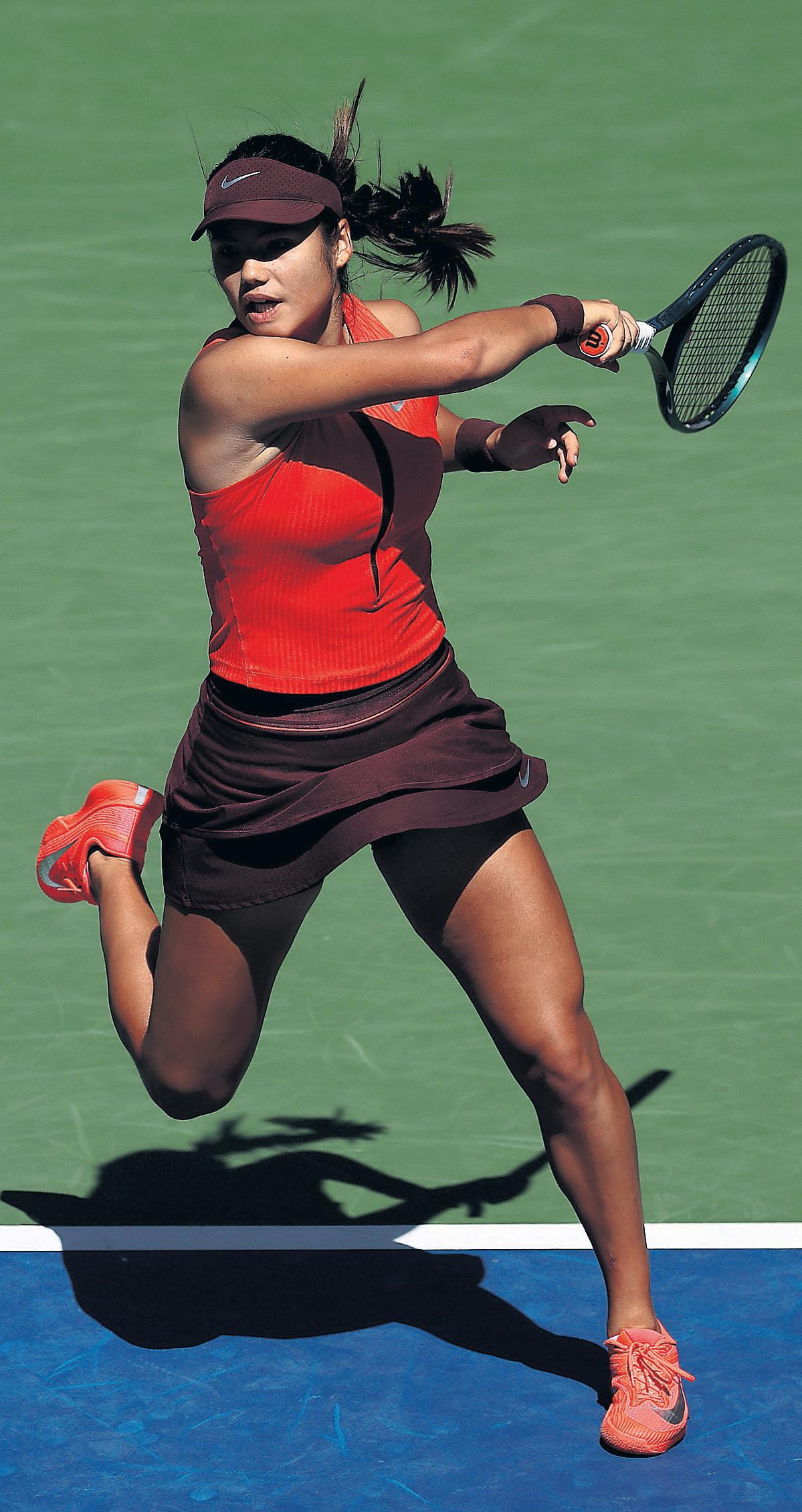 Raducanu continues resurgence in cruise past qualifier Tjen