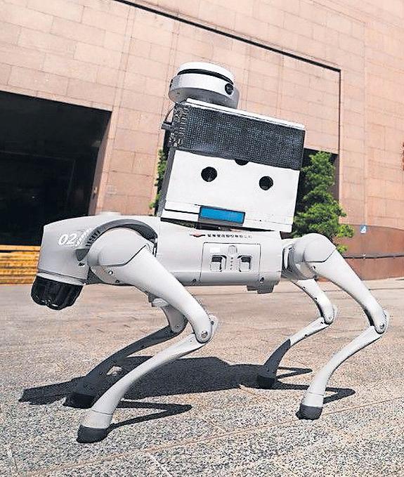 Taipei City council in the doghouse for using Chinese-made robot to patrol city's streets