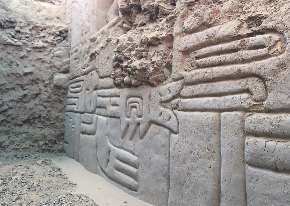 Mural in Peru sheds light on beliefs and hierarchies of ancient civilisation