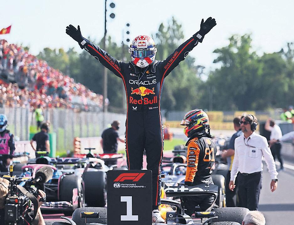 Piastri ordered to let Norris pass as Verstappen prevails