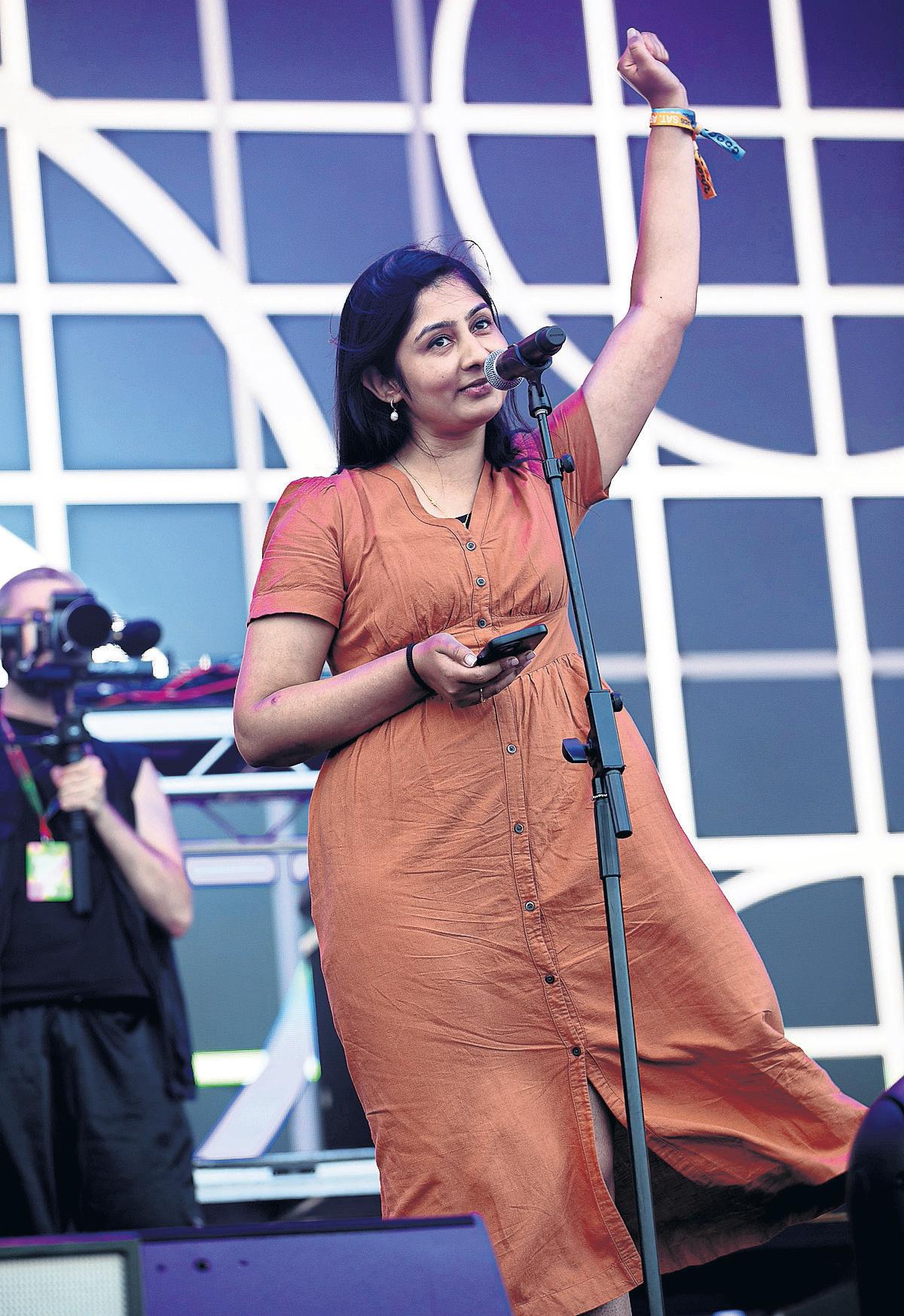 Sultana tells new leftwing party's supporters that Labour is 'dead'